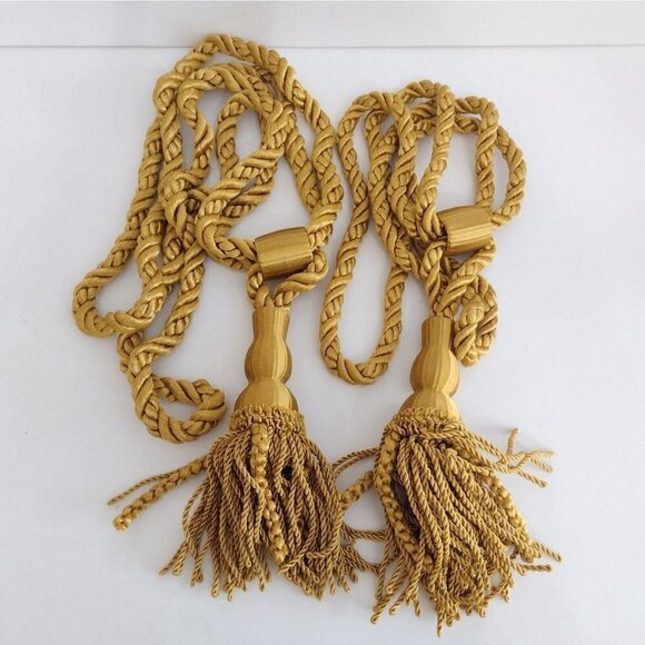 Vtg New Sears Drapery Holdbacks Tiebacks Gold Tassel Medallions Hollywood READ - Picture 2 of 9